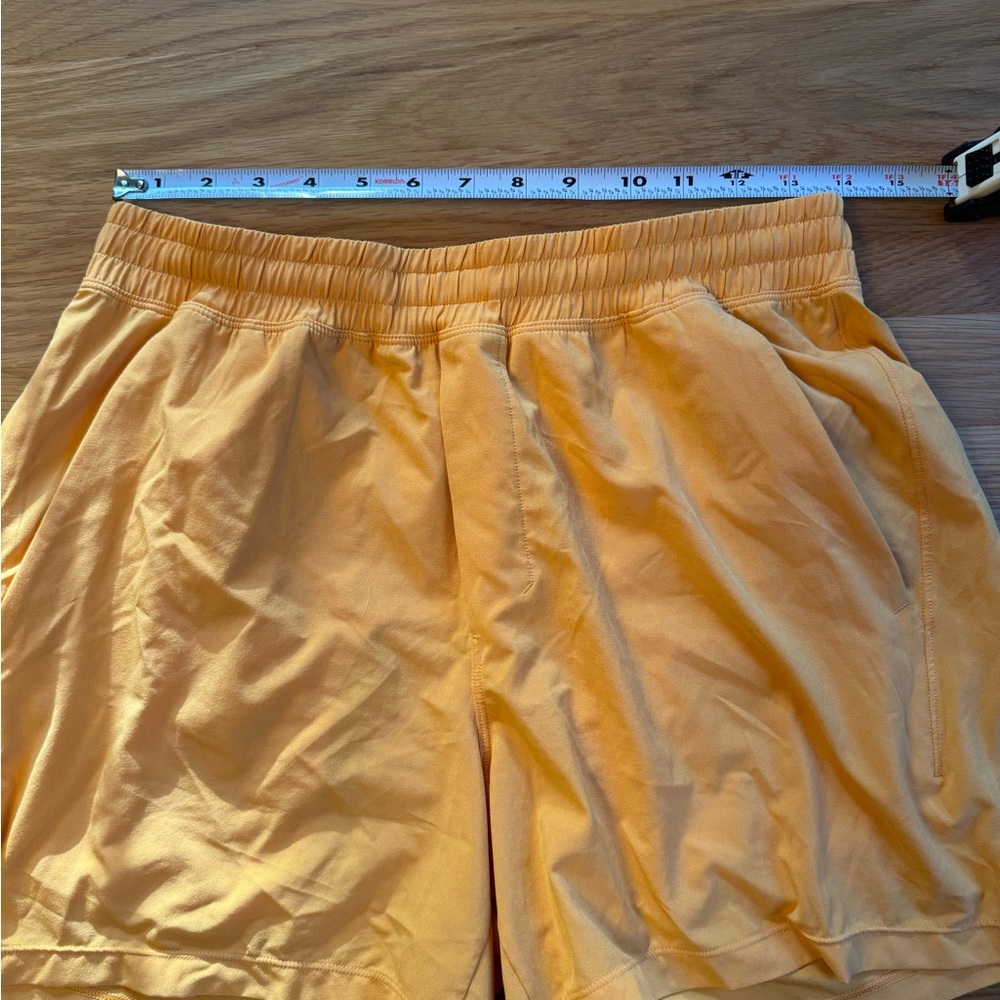 Lululemon pace breaker unlined 5” shorts mango dream medium